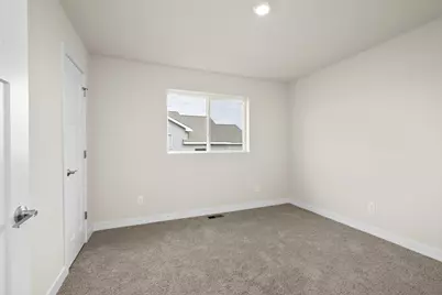 906 Spruce Circle N, Cambridge, MN 55008 - Photo 13