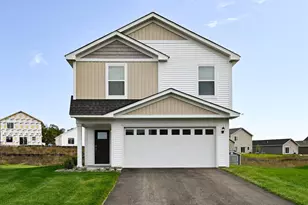 906 Spruce Circle N, Cambridge, MN 55008 - Photo 1
