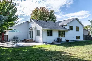 14512 Hollow Park Ct, Burnsville, MN 55306 - Photo 29