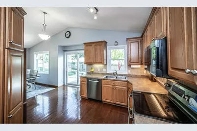 14512 Hollow Park Court, Burnsville, MN 55306 - Photo 7