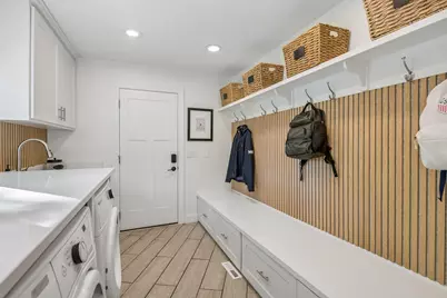8722 Sandro Road, Bloomington, MN 55438 - Photo 41