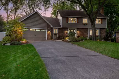8722 Sandro Road, Bloomington, MN 55438 - Photo 5