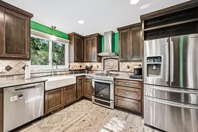 12501 63rd Avenue N, Maple Grove, MN 55369 - Photo 3