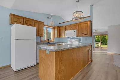 1290 4th Avenue NW, Milaca, MN 56353 - Photo 3