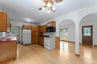 405 State Street W, Dresser, WI 54009 - Photo 3