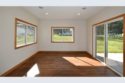 331 5th Avenue NE, Mazeppa, MN 55956 - Photo 9