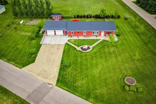573 Railroad Ave, Gonvick, MN 56644 - Photo 35