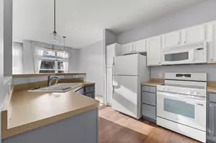 7413 Zane Ave N, Brooklyn Park, MN 55443 - Photo 11