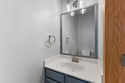 7413 Zane Avenue N, Brooklyn Park, MN 55443 - Photo 15