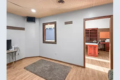 825 Main Street, Edgerton, MN 56128 - Photo 9