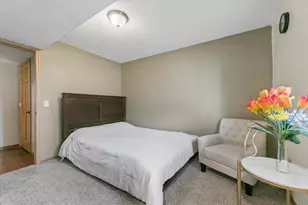 6242 Whispering Oaks Dr, Eden Prairie, MN 55346 - Photo 15