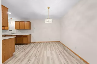 617 Grandview Way, Hudson, WI 54016 - Photo 5