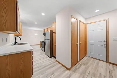 617 Grandview Way, Hudson, WI 54016 - Photo 9