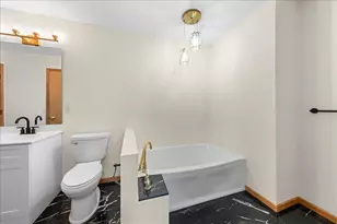 617 Grandview Way, Hudson, WI 54016 - Photo 21