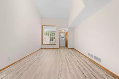 617 Grandview Way, Hudson, WI 54016 - Photo 3