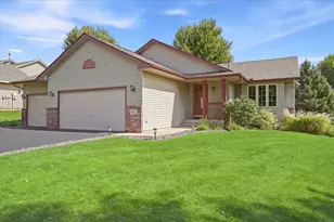 6007 Nathan Blvd, Rockford, MN 55373 - Photo 3