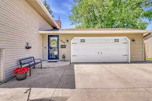 409 Oakway, Moorhead, MN 56560 - Photo 5