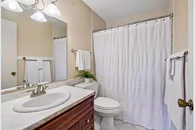 215 Barry Avenue S #217, Wayzata, MN 55391 - Photo 17