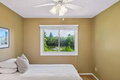 215 Barry Avenue S #217, Wayzata, MN 55391 - Photo 15