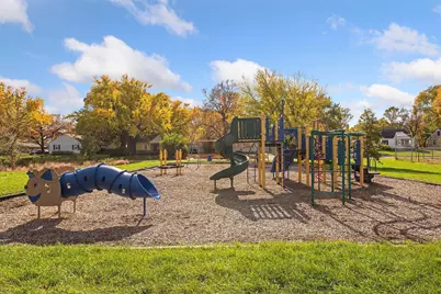 5101 56th Ave N #3, Crystal, MN 55429 - Photo 17