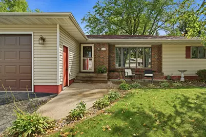 403 9th Avenue SW, Wells, MN 56097 - Photo 9