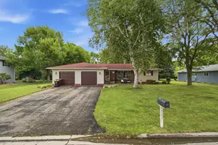 403 9th Ave SW, Wells, MN 56097 - Photo 47
