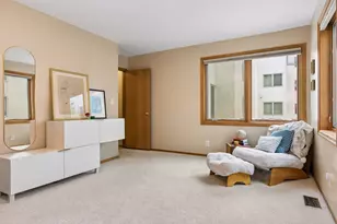 3008 Lake Shore Dr, Minneapolis, MN 55416 - Photo 15