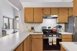 3008 Lake Shore Dr, Minneapolis, MN 55416 - Photo 7