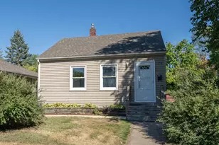 126 20th Ave N, Saint Cloud, MN 56303 - Photo 1