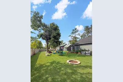 922 Park Avenue NW, Bemidji, MN 56601 - Photo 9