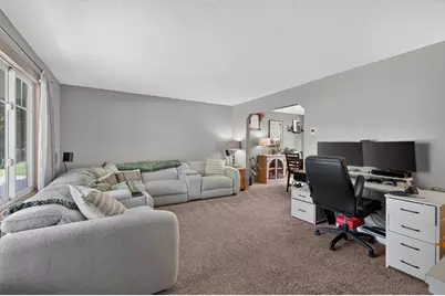 2347 Heath Avenue N, Oakdale, MN 55128 - Photo 9