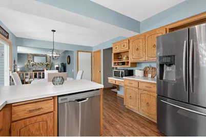 2347 Heath Avenue N, Oakdale, MN 55128 - Photo 19