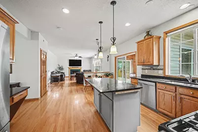 2466 Lone Eagle Trail, Woodbury, MN 55129 - Photo 9
