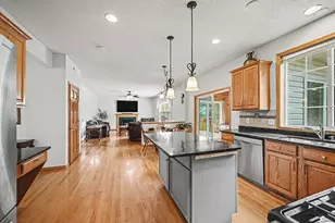 2466 Lone Eagle Trail, Woodbury, MN 55129 - Photo 9