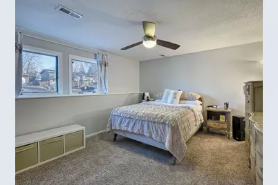 2304 13th Avenue E, North Saint Paul, MN 55109 - Photo 9