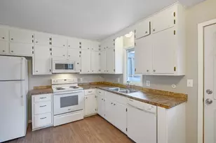 2304 13th Ave E, North Saint Paul, MN 55109 - Photo 7