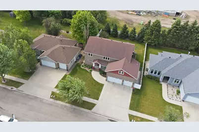 965 18th Avenue Circle N, Moorhead, MN 56560 - Photo 1