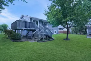 1239 Ruby Ln, Shakopee, MN 55379 - Photo 21