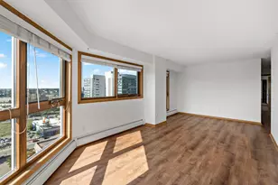 433 S 7th St, Minneapolis, MN 55415 - Photo 5