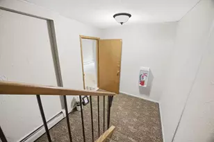 8242 Freemont Ave S, Bloomington, MN 55420 - Photo 15