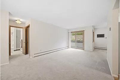 8242 Feemont Avenue S #B, Bloomington, MN 55420 - Photo 3