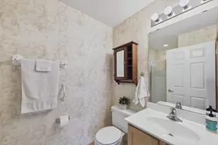 625 Wesley Commons Dr, Golden Valley, MN 55427 - Photo 13