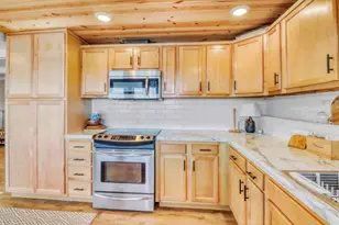 32628 Heilberger Dr, Erhard, MN 56534 - Photo 11