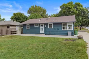 305 E 3rd St, Minneota, MN 56264 - Photo 5