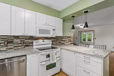 4902 Bayswater Road, Minnetonka, MN 55345 - Photo 19