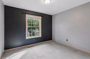 4902 Bayswater Rd, Minnetonka, MN 55345 - Photo 23