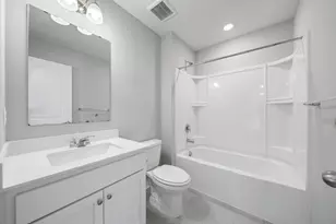 5124 Mustang Cir, Woodbury, MN 55129 - Photo 13