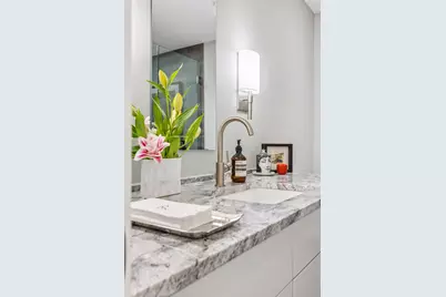100 2nd Street SE #1102, Minneapolis, MN 55414 - Photo 55