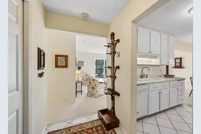 4370 Brookside Court #320, Edina, MN 55436 - Photo 17