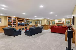 10162 Chestnut Cir N, Brooklyn Park, MN 55443 - Photo 27